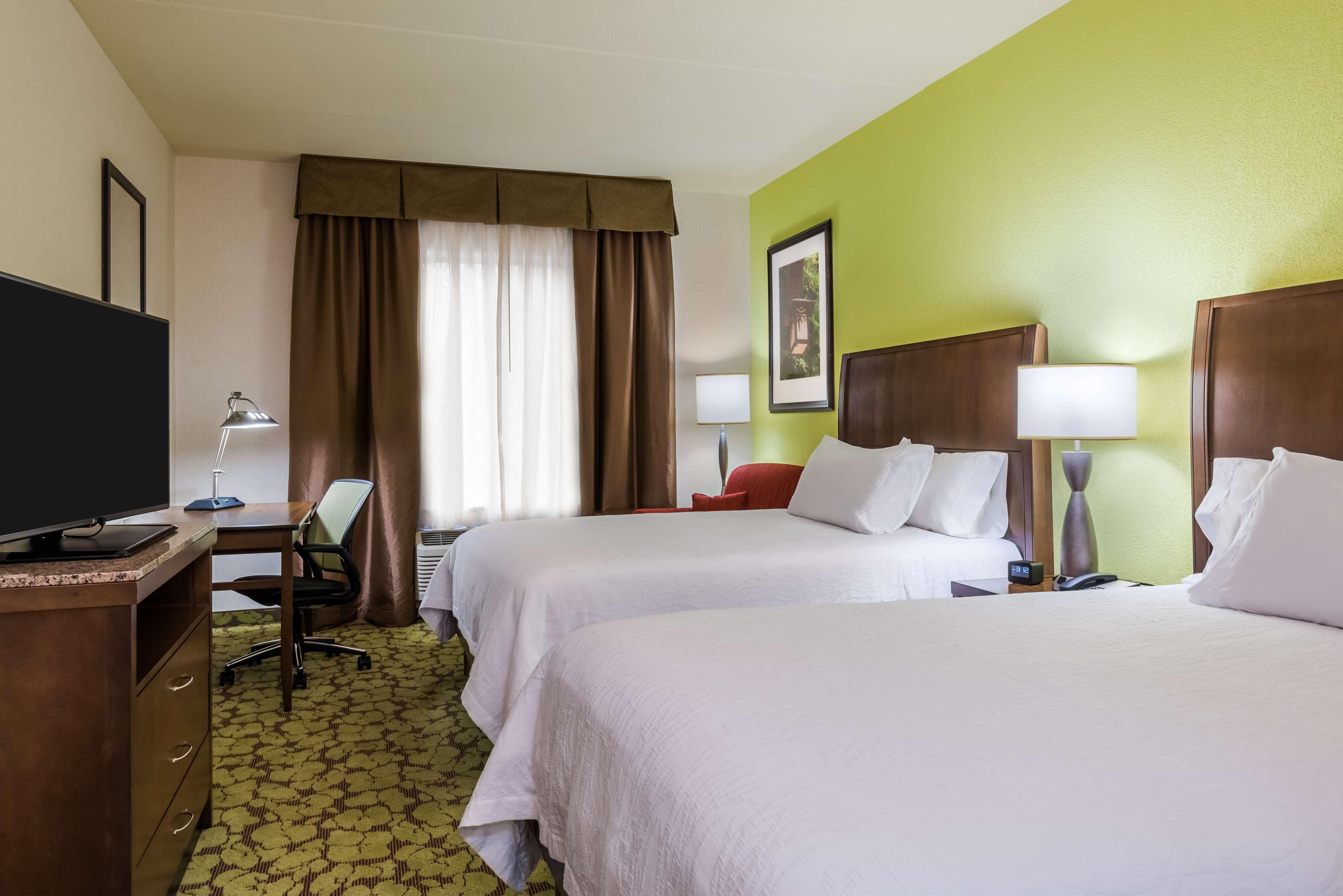Hilton Garden Inn Wayne Buitenkant foto