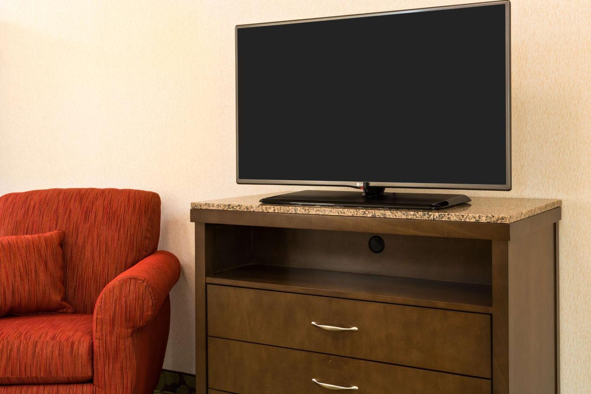 Hilton Garden Inn Wayne Buitenkant foto