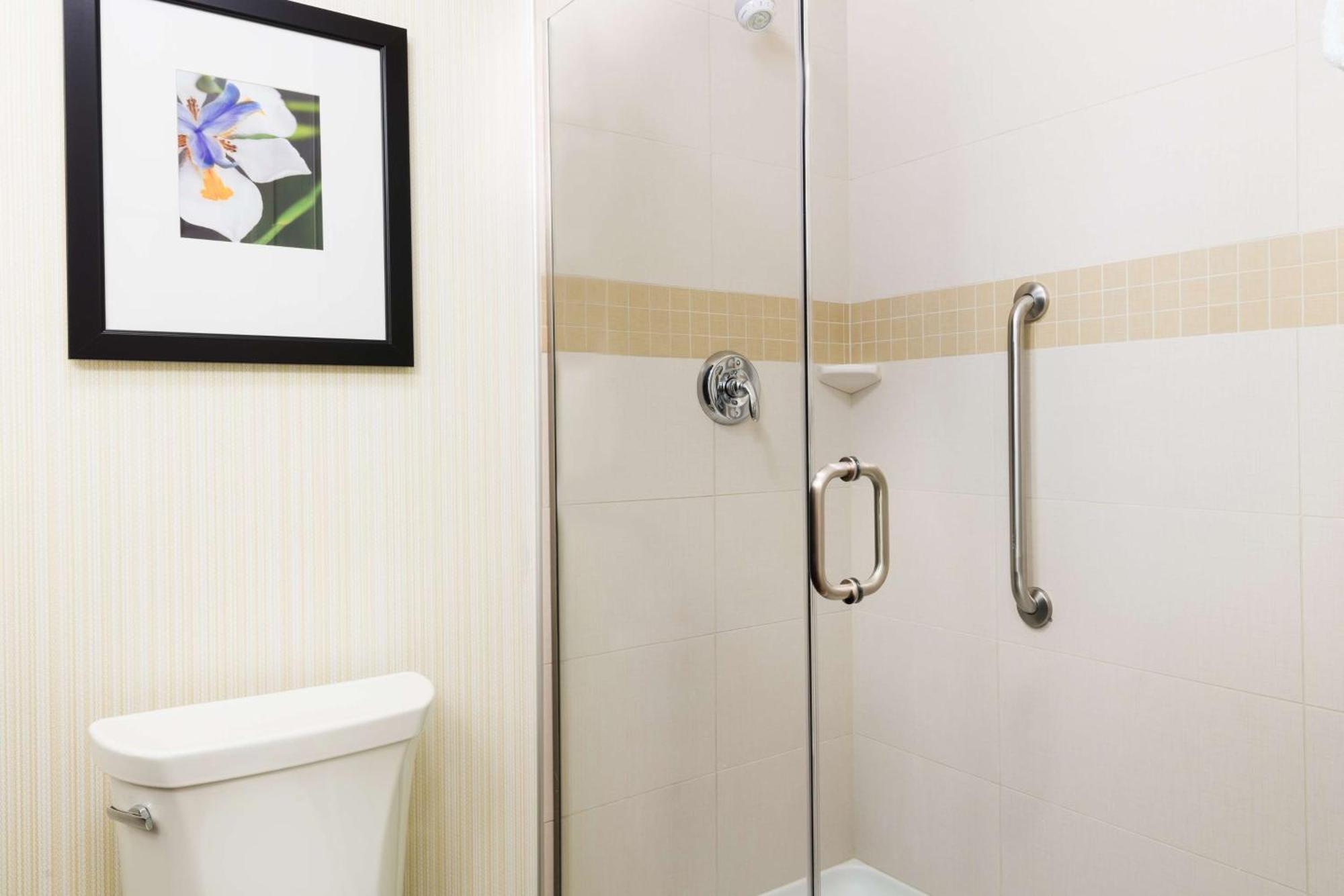 Hilton Garden Inn Wayne Buitenkant foto