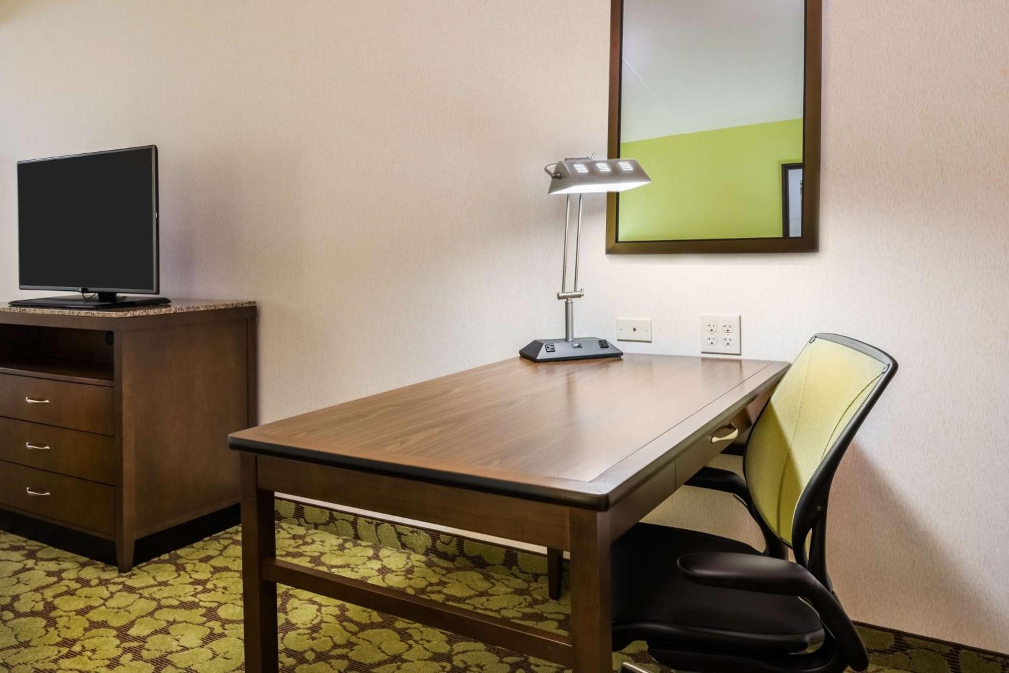 Hilton Garden Inn Wayne Buitenkant foto
