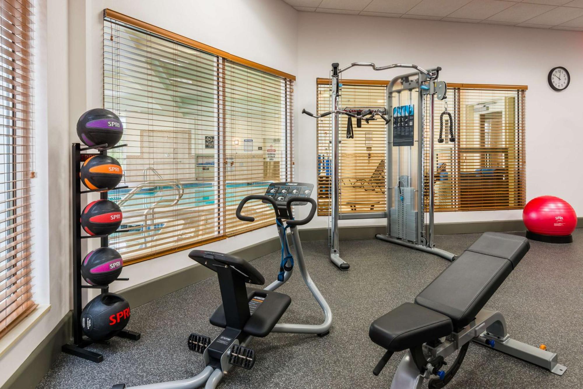 Hilton Garden Inn Wayne Buitenkant foto