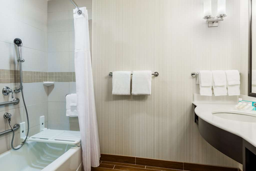 Hilton Garden Inn Wayne Kamer foto